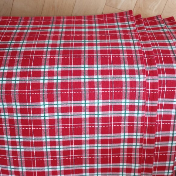 'CRATE & BARREL' Set of Four Yuletide Plaid placemats NEW/Unused - Picture 5 of 5